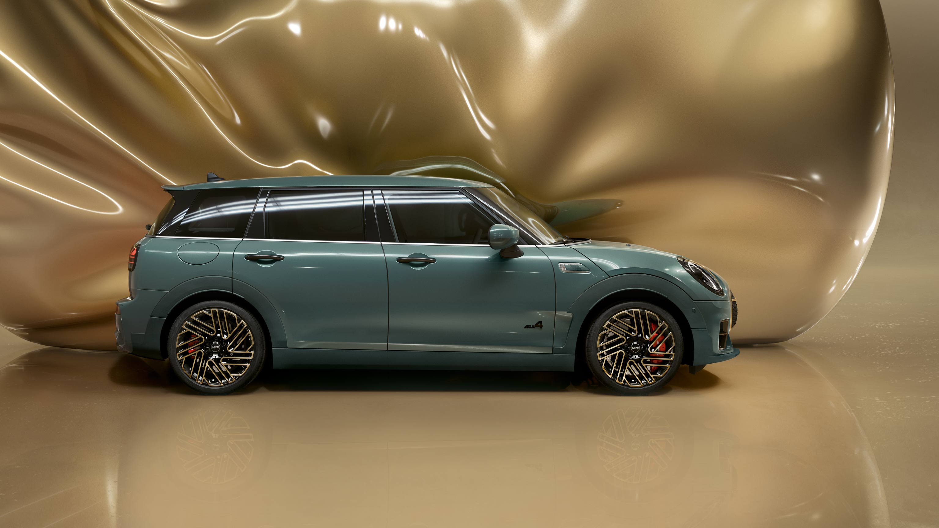 Mini Clubman Final Edition (2023) - pictures, information & specs