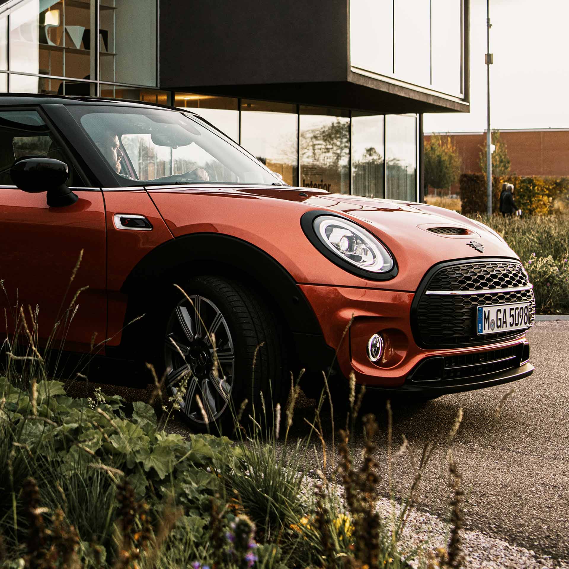 The Door Opener. | MINI.com