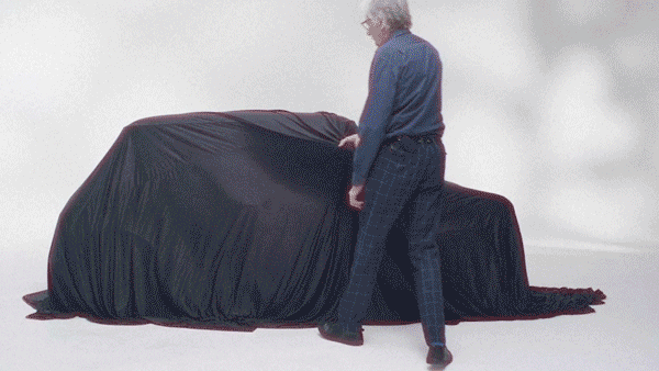 A gif of Paul Smith revealing his MINI Recharged model.
