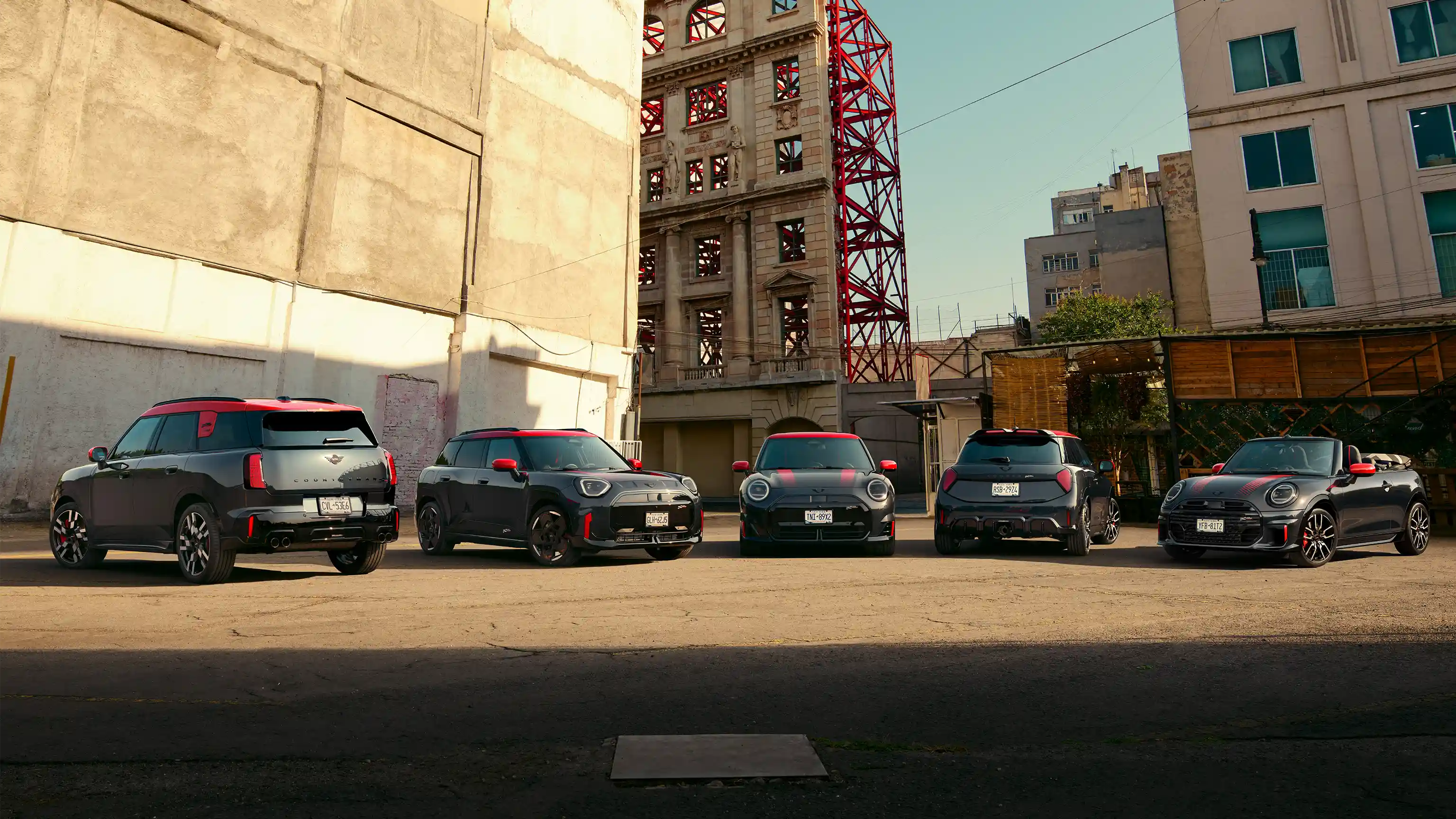 MINI John Cooper Works - Family Shot