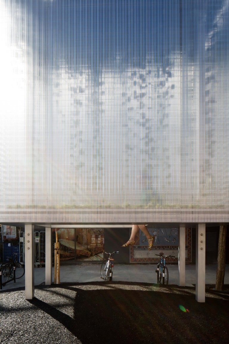 Temporary spaces consisting of transparent rooms filled with plants and flooded with light.