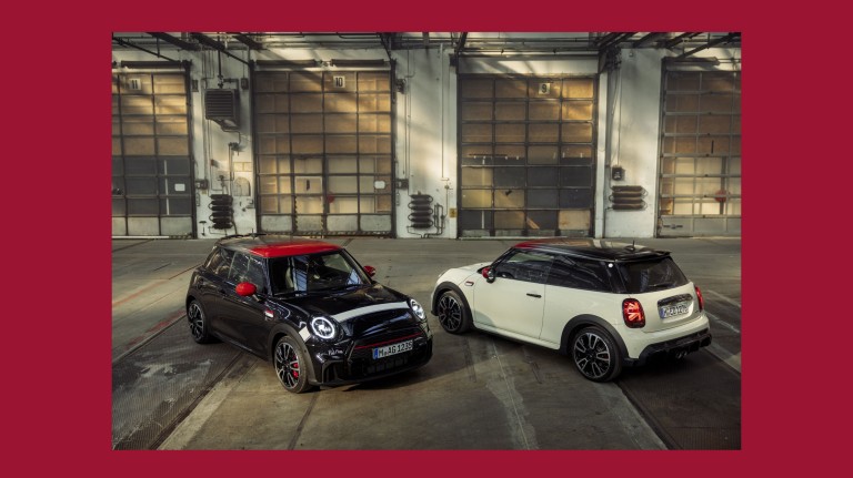 Color image of the new Pat Moss Edition. You see two John Cooper Works models, one in the color Pepper White, the other in Midnight Black. 