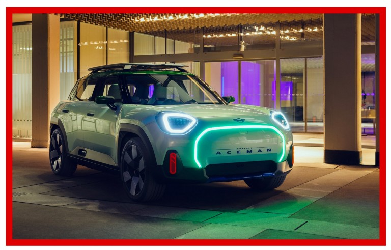 The MINI Concept Aceman is young. Cool. And urban. Self-confident and sustainable at the same time. A crossover in the best sense. A compact car that nevertheless offers plenty of space inside.